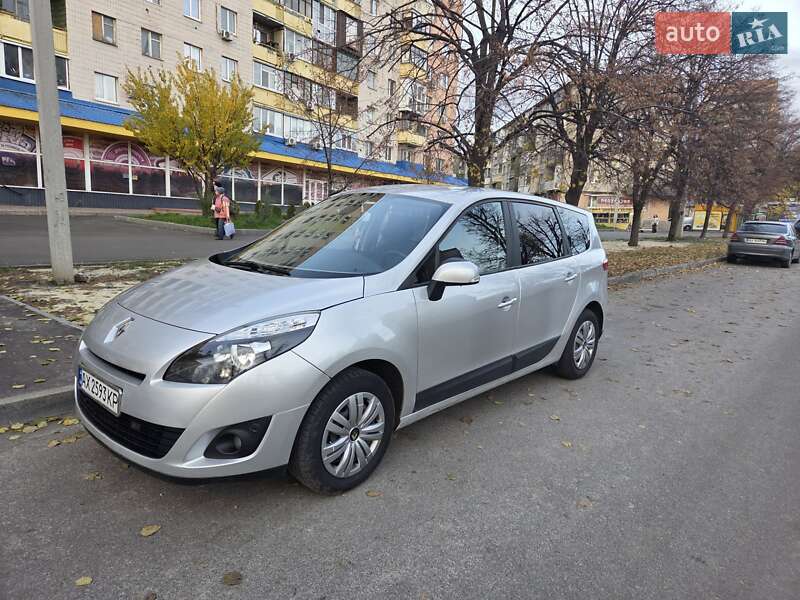 Минивэн Renault Grand Scenic 2009 в Харькове