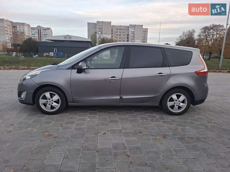Минивэн Renault Grand Scenic 2009 в Черкассах фото 7 Минивэн Renault Grand Scenic 2009 в Черкассах