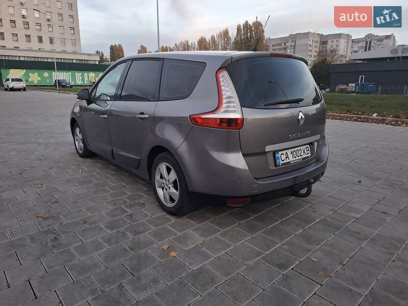 Минивэн Renault Grand Scenic 2009 в Черкассах фото 3 Минивэн Renault Grand Scenic 2009 в Черкассах