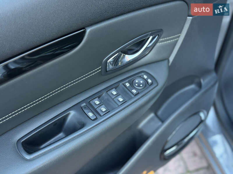 Мінівен Renault Grand Scenic 2013 в Стрию