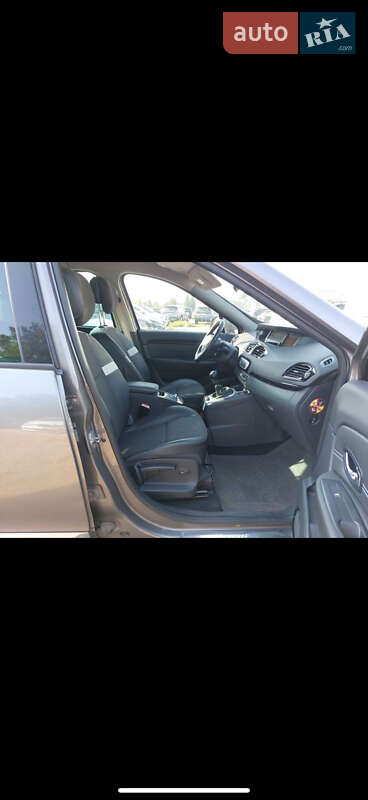 Мінівен Renault Grand Scenic 2013 в Стрию