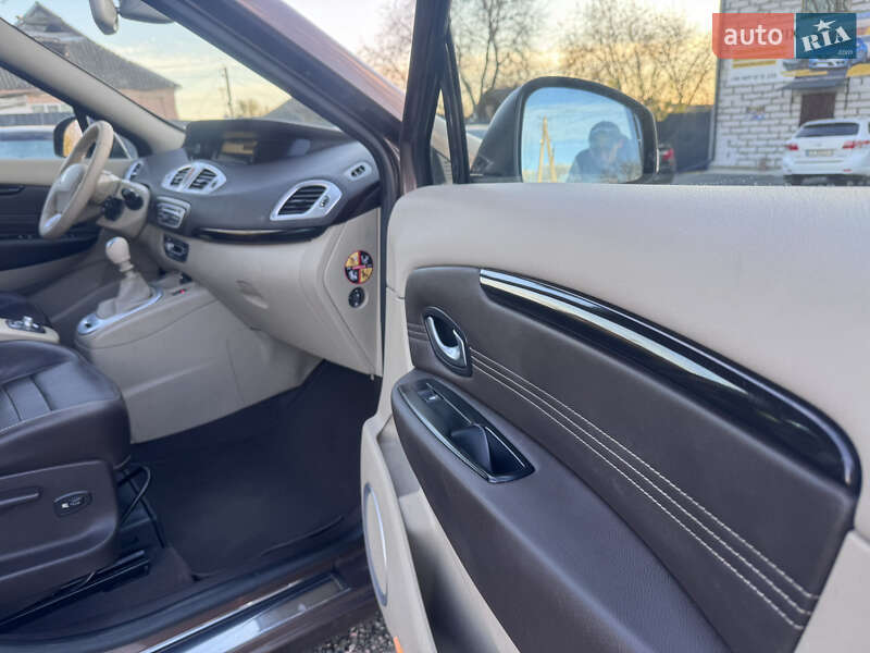 Минивэн Renault Grand Scenic 2010 в Звенигородке