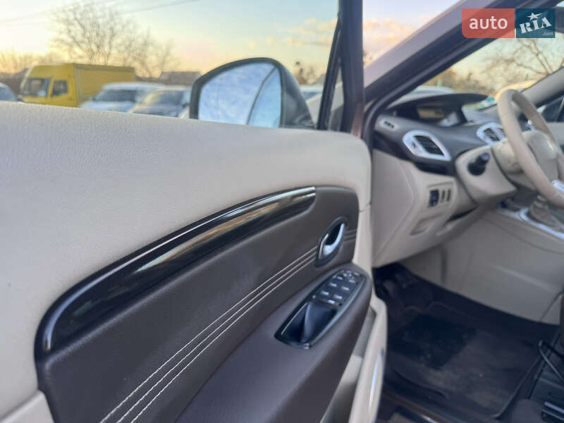 Минивэн Renault Grand Scenic 2010 в Звенигородке