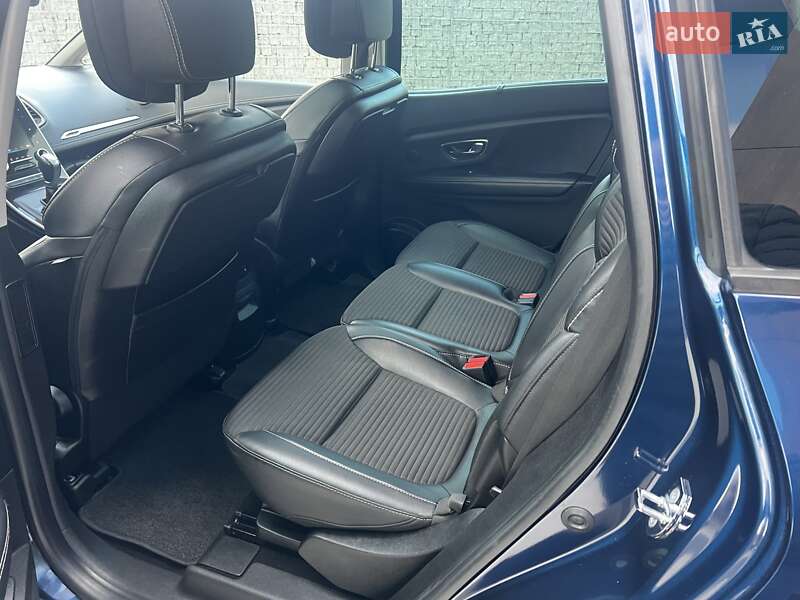 Минивэн Renault Grand Scenic 2017 в Луцке