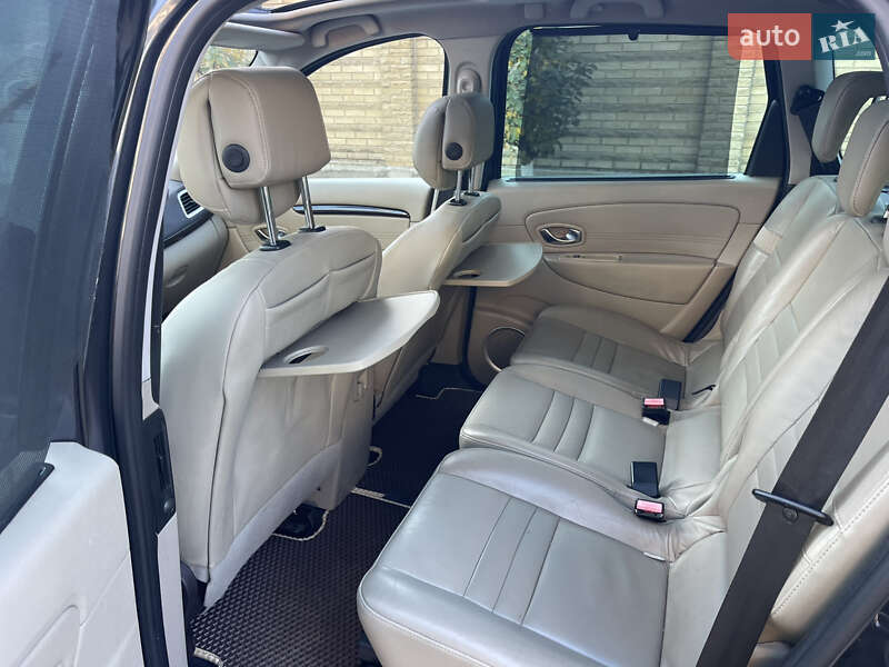 Минивэн Renault Grand Scenic 2010 в Луцке фото 66 Минивэн Renault Grand Scenic 2010 в Луцке