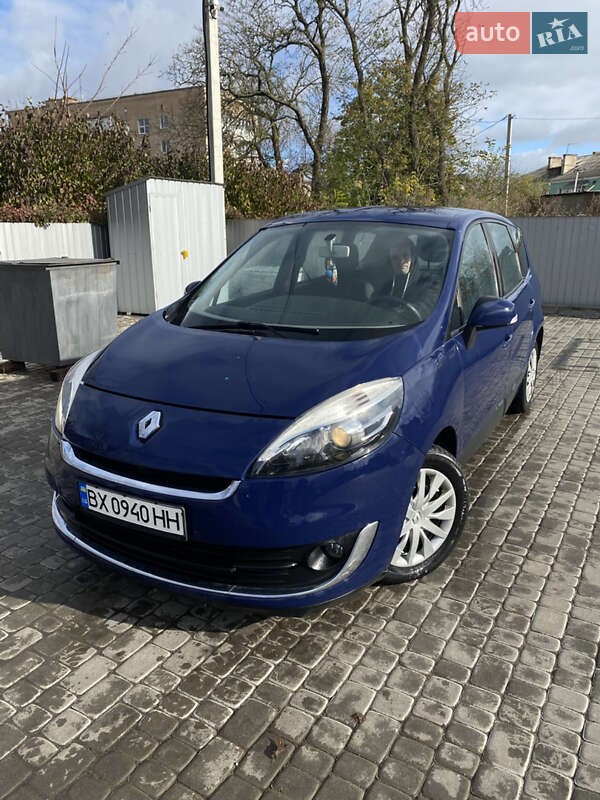 Минивэн Renault Grand Scenic 2012 в Староконстантинове