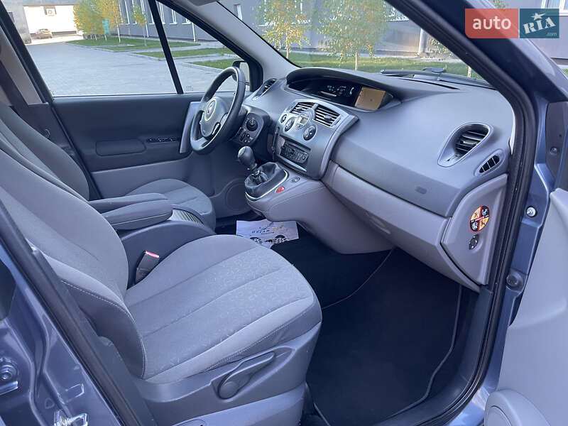 Мінівен Renault Grand Scenic 2008 в Луцьку фото 27 Мінівен Renault Grand Scenic 2008 в Луцьку