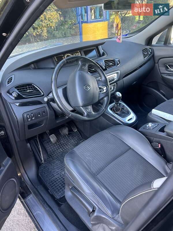 Минивэн Renault Grand Scenic 2013 в Тлумаче фото 5 Минивэн Renault Grand Scenic 2013 в Тлумаче