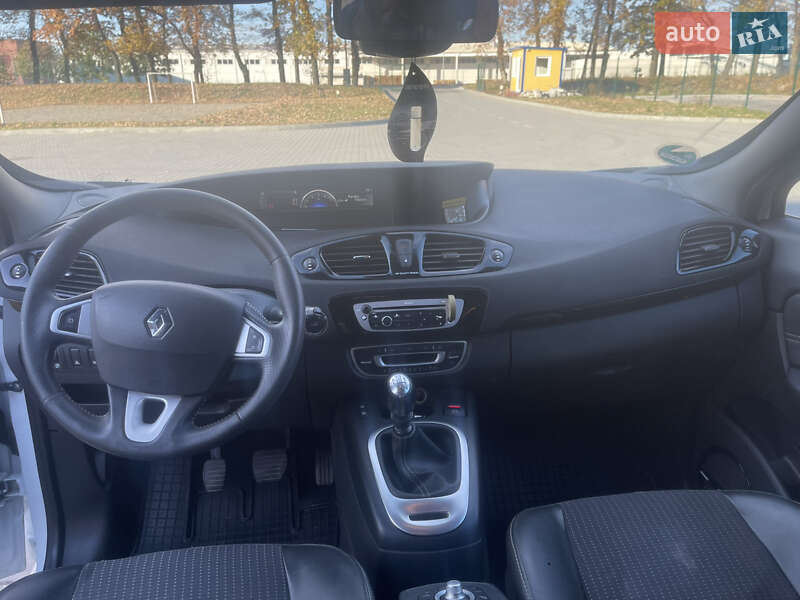 Минивэн Renault Grand Scenic 2012 в Каменец-Подольском