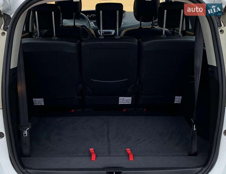 Минивэн Renault Grand Scenic 2013 в Ровно