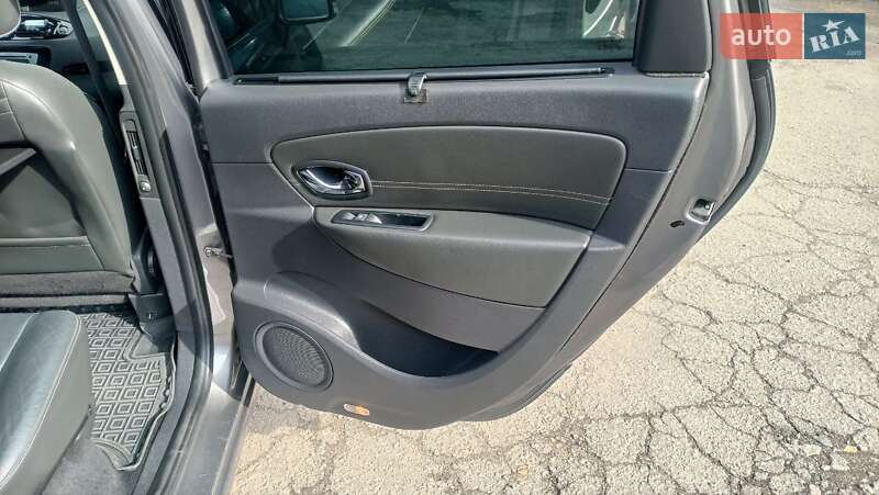 Минивэн Renault Grand Scenic 2014 в Тростянце фото 22 Минивэн Renault Grand Scenic 2014 в Тростянце