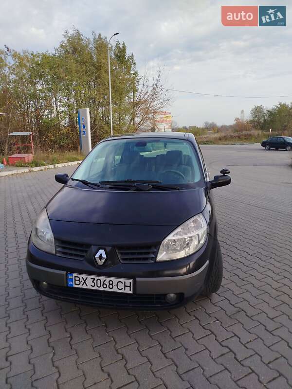 Renault Grand Scenic 2004