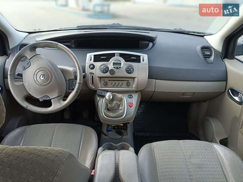 Минивэн Renault Grand Scenic 2004 в Шепетовке