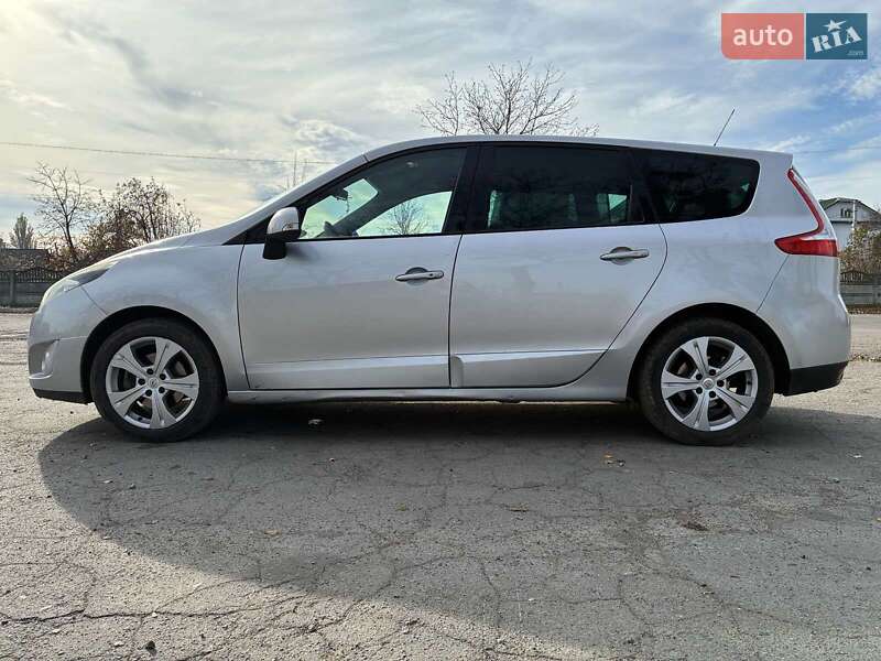 Минивэн Renault Grand Scenic 2011 в Остроге фото 4 Минивэн Renault Grand Scenic 2011 в Остроге
