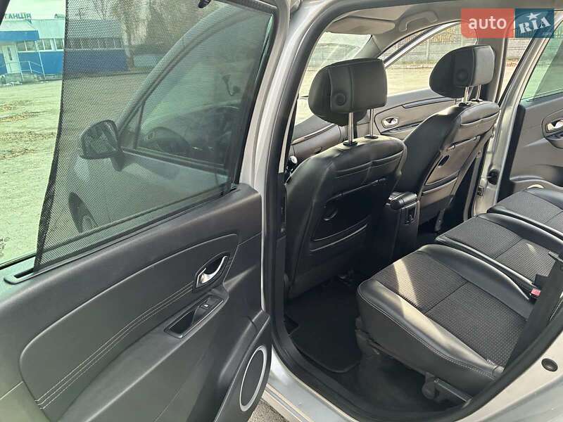 Минивэн Renault Grand Scenic 2011 в Остроге фото 9 Минивэн Renault Grand Scenic 2011 в Остроге