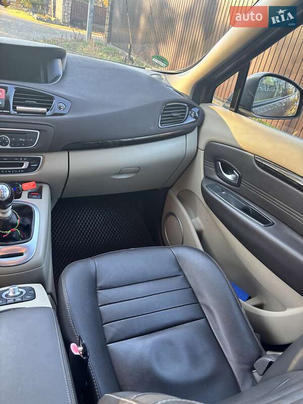 Минивэн Renault Grand Scenic 2011 в Кривом Роге фото 6 Минивэн Renault Grand Scenic 2011 в Кривом Роге