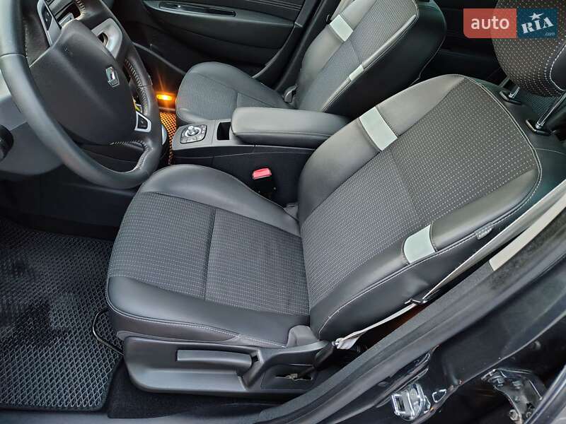 Мінівен Renault Grand Scenic 2011 в Києві