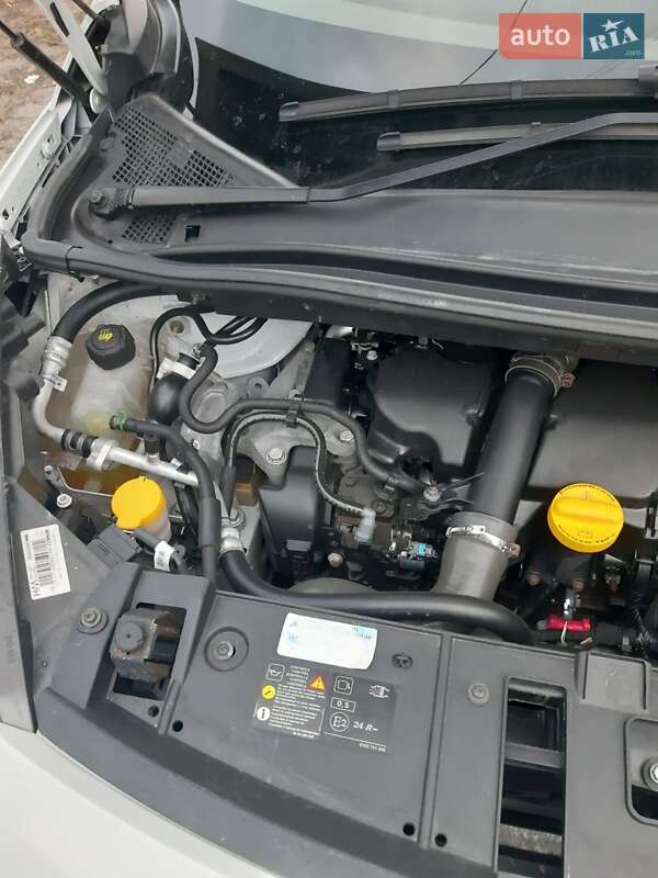 Минивэн Renault Grand Scenic 2015 в Дубно фото 27 Минивэн Renault Grand Scenic 2015 в Дубно