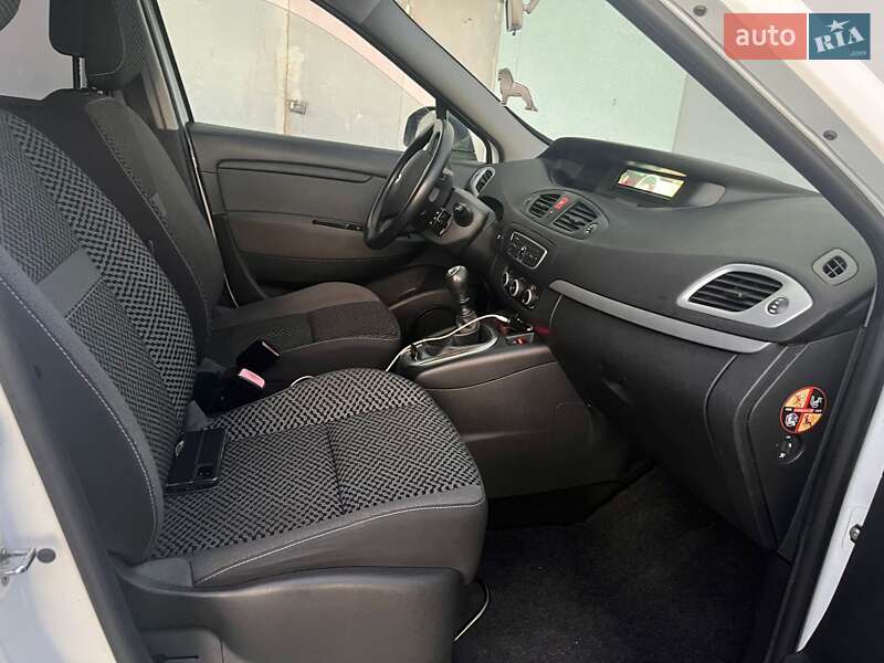 Минивэн Renault Grand Scenic 2011 в Тернополе