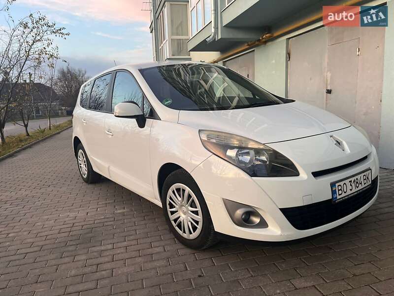 Минивэн Renault Grand Scenic 2011 в Тернополе