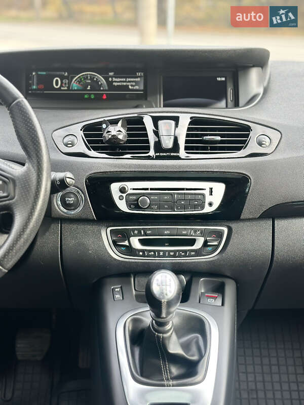 Минивэн Renault Grand Scenic 2013 в Луцке