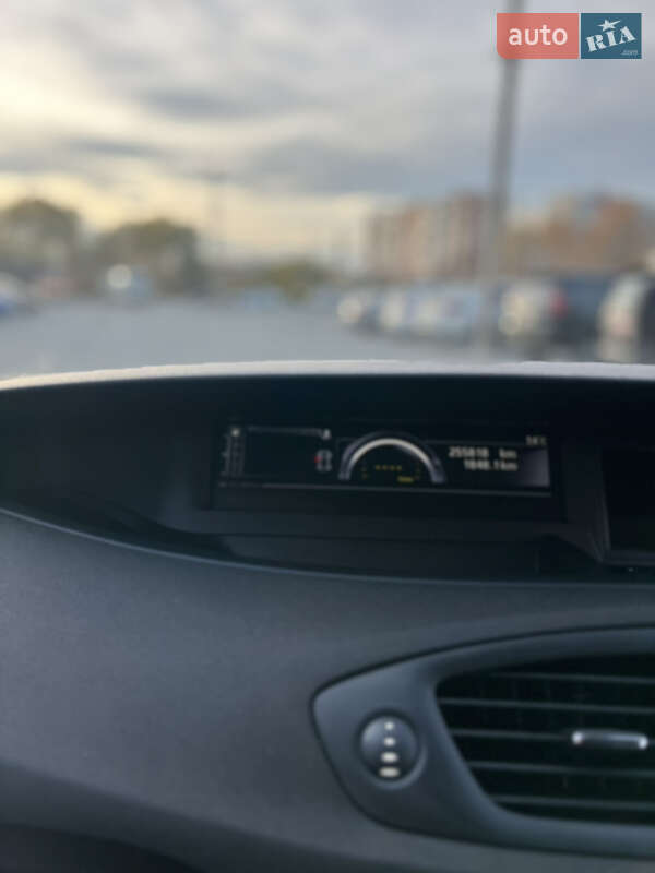 Минивэн Renault Grand Scenic 2013 в Черновцах фото 9 Минивэн Renault Grand Scenic 2013 в Черновцах