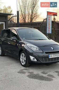 Минивэн Renault Grand Scenic 2010 в Мироновке