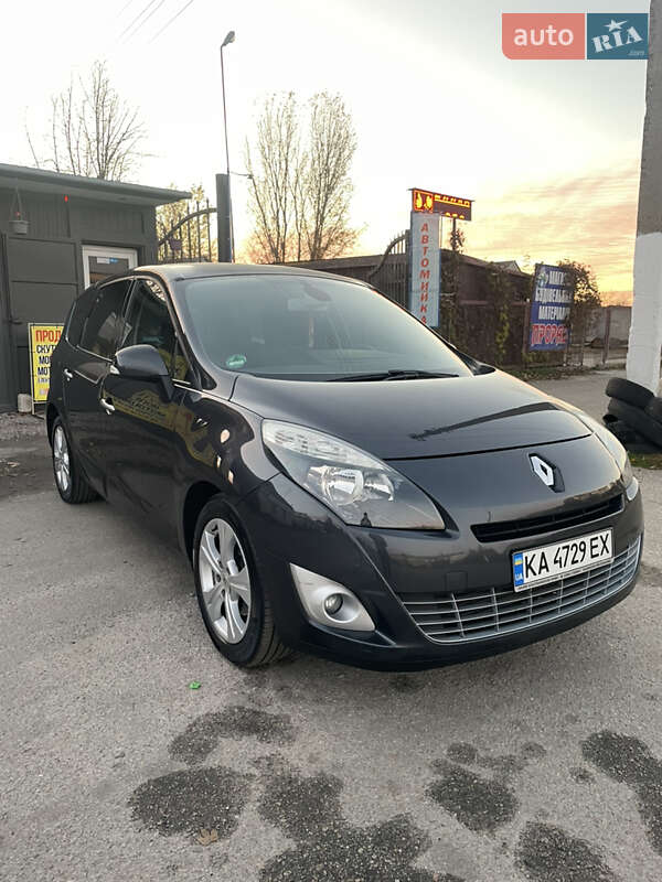 Мінівен Renault Grand Scenic 2010 в Миронівці