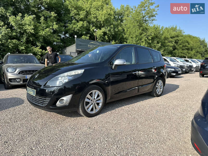 Минивэн Renault Grand Scenic 2011 в Ровно