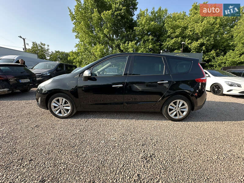 Минивэн Renault Grand Scenic 2011 в Ровно
