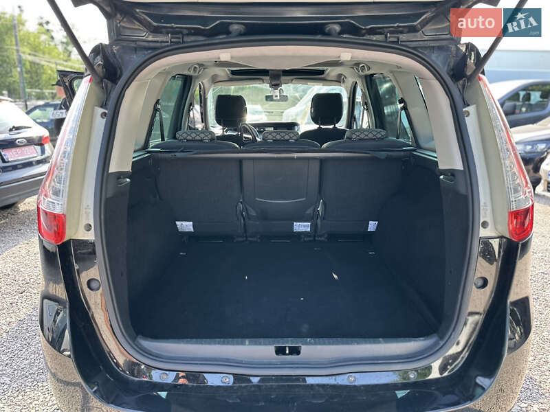 Минивэн Renault Grand Scenic 2011 в Ровно