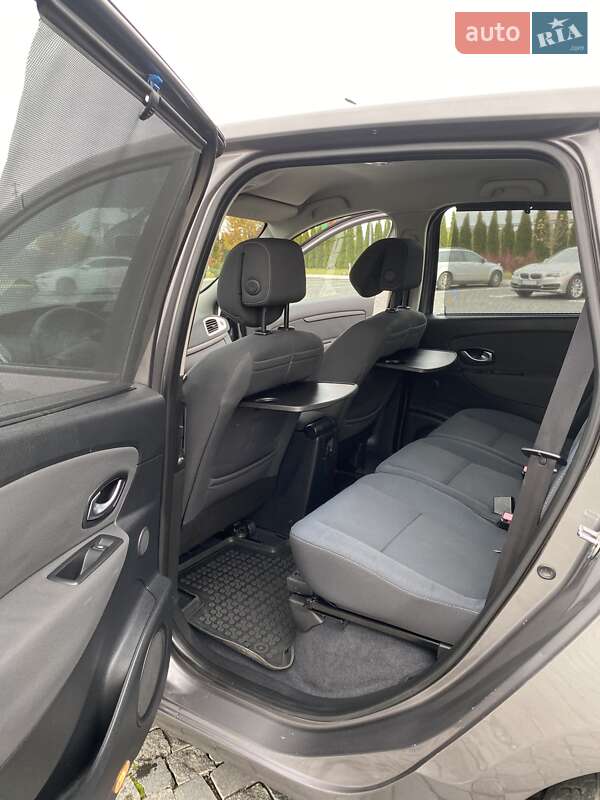 Мінівен Renault Grand Scenic 2009 в Рівному фото 16 Мінівен Renault Grand Scenic 2009 в Рівному