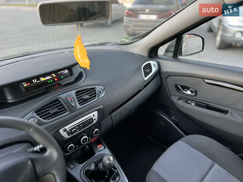 Минивэн Renault Grand Scenic 2012 в Луцке