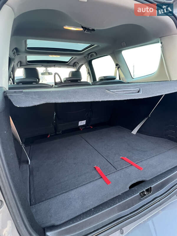 Минивэн Renault Grand Scenic 2013 в Ровно