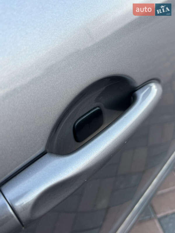 Минивэн Renault Grand Scenic 2013 в Ровно