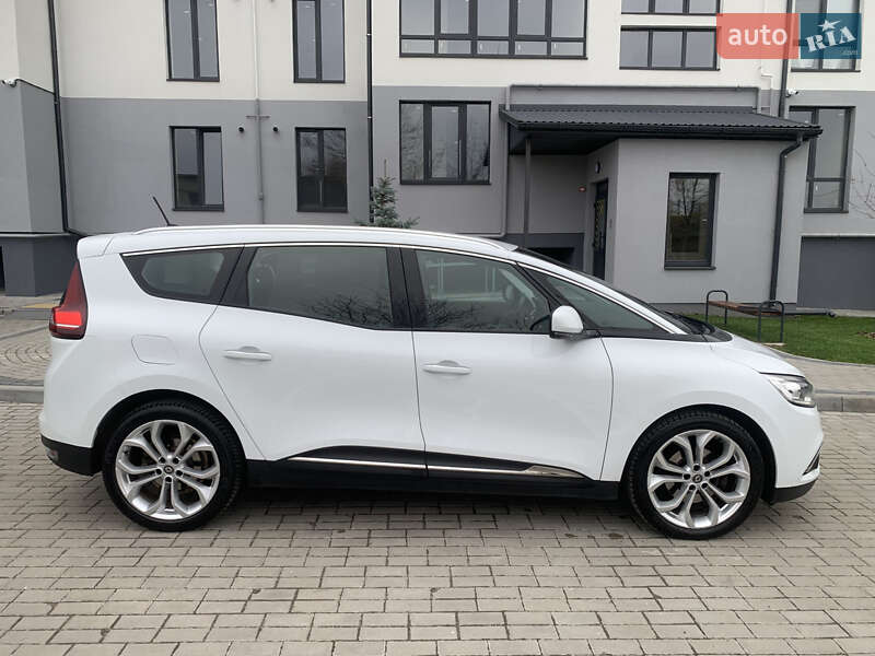 Минивэн Renault Grand Scenic 2016 в Дубно