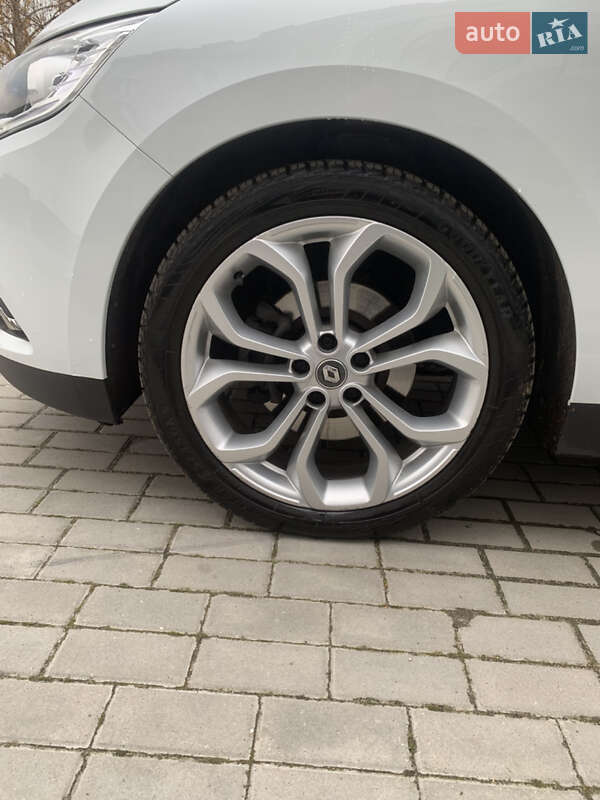 Минивэн Renault Grand Scenic 2016 в Дубно