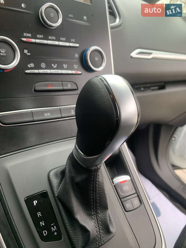 Минивэн Renault Grand Scenic 2016 в Дубно