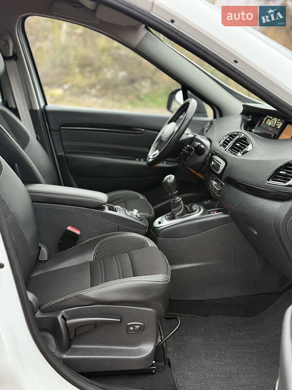 Мінівен Renault Grand Scenic 2014 в Луцьку