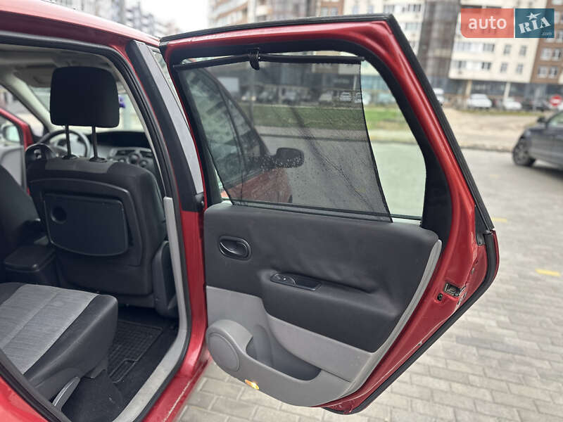 Минивэн Renault Grand Scenic 2005 в Тернополе фото 33 Минивэн Renault Grand Scenic 2005 в Тернополе