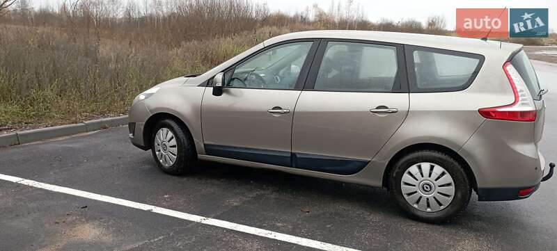 Минивэн Renault Grand Scenic 2009 в Коростене фото 8 Минивэн Renault Grand Scenic 2009 в Коростене