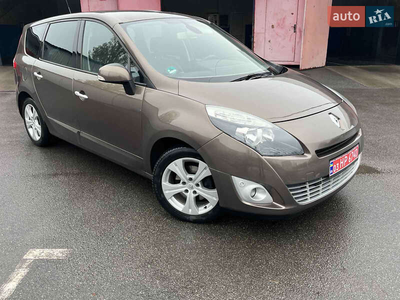 Минивэн Renault Grand Scenic 2011 в Виннице