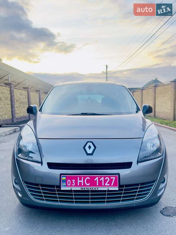 Мінівен Renault Grand Scenic 2011 в Конотопі