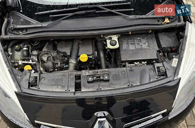 Минивэн Renault Grand Scenic 2014 в Киеве