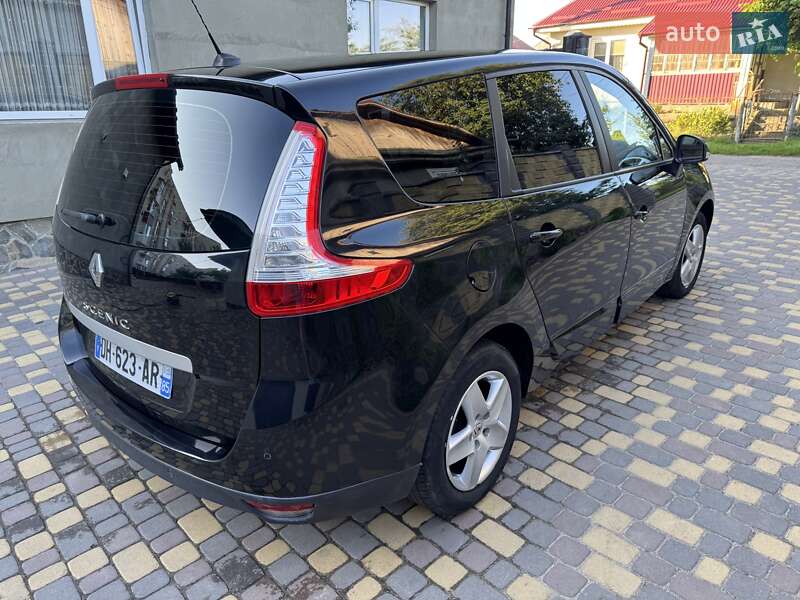 Минивэн Renault Grand Scenic 2014 в Горохове