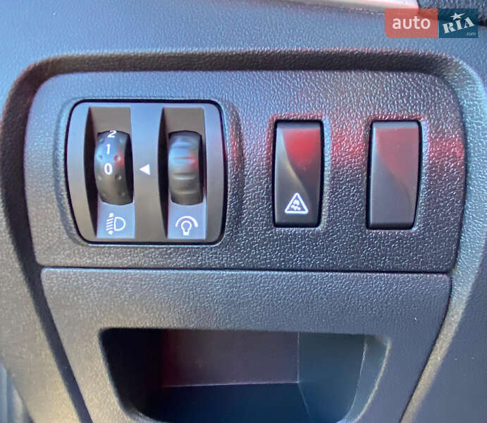 Минивэн Renault Grand Scenic 2013 в Ровно