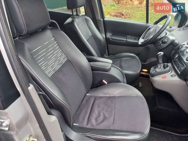 Минивэн Renault Grand Scenic 2006 в Лубнах фото 65 Минивэн Renault Grand Scenic 2006 в Лубнах