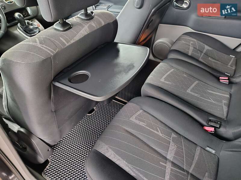 Минивэн Renault Grand Scenic 2007 в Бориславе фото 84 Минивэн Renault Grand Scenic 2007 в Бориславе