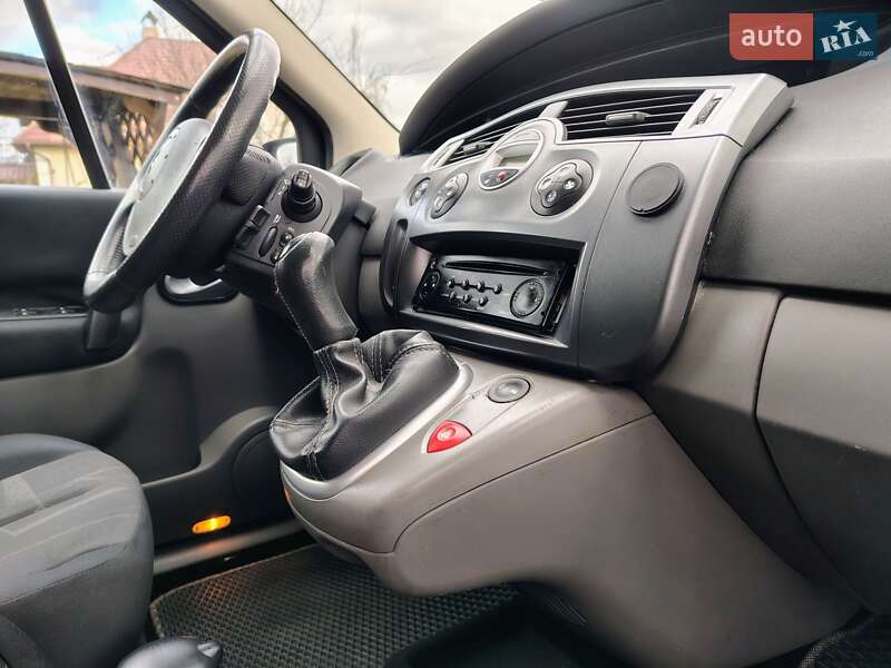 Минивэн Renault Grand Scenic 2007 в Бориславе фото 103 Минивэн Renault Grand Scenic 2007 в Бориславе