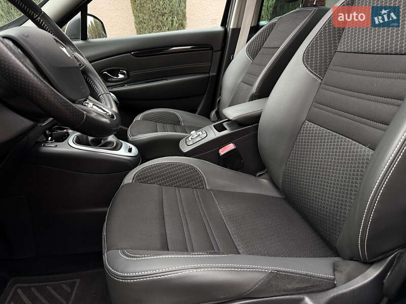 Мінівен Renault Grand Scenic 2014 в Стрию